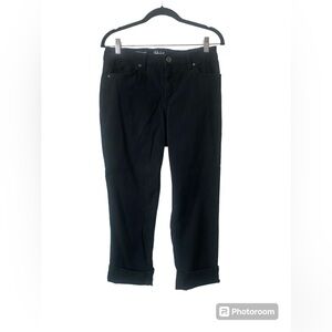 Style and Company Curvy Fit stretch capris!